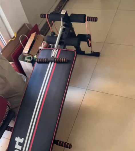 家用仰卧起坐辅助器材多用 感兴趣的话点“我...