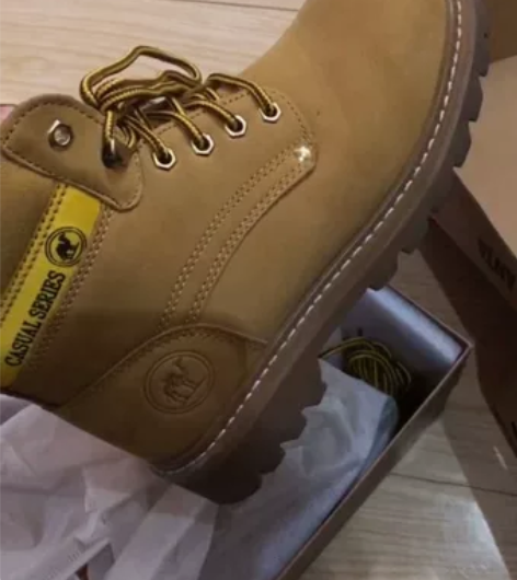 骆驼牌皮鞋 上脚不到10次，孩子就大了，穿...