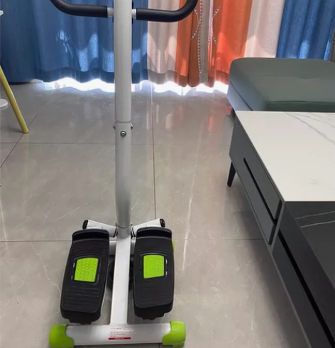 双超安全扶手踏步机,几乎全新,有点儿灰尘,...
