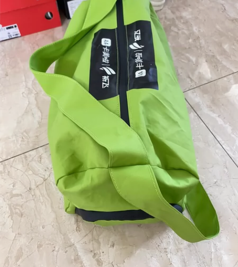 运动瑜伽包 感兴趣的话点“我想要”和我私聊...