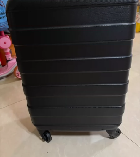 全新网易严选拉杆箱，20寸，80包邮 感兴...