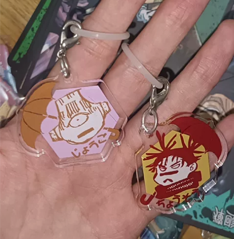 咒术回战 雨伞挂件 胀相+壶宝，壶宝有划痕...