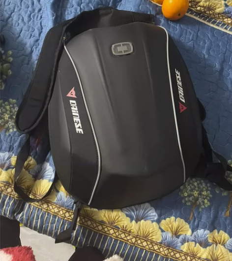 摩托车大容量骑士碳纤纹机车骑行双肩旅行头盔...