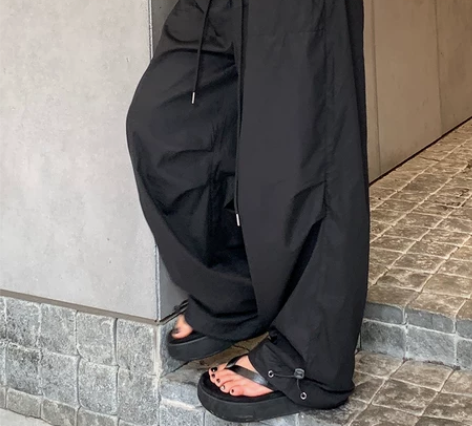 馨帮帮 酷感工装风抽绳腰高腰直筒显瘦休闲...