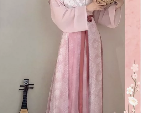 粉色唐制汉服三件套，超级性价比。适合16-...