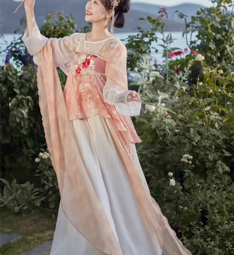 出 七月夕一束春天 红色全套加另外两色披帛...