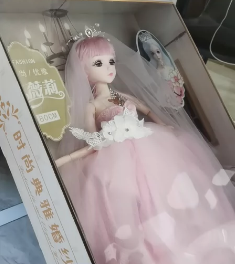 芭美80厘米洋娃娃 感兴趣的话点“我想要”...