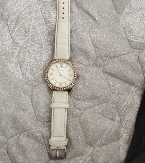 闲置手表，好几年没带了，买来1500，现5...