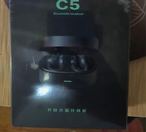 蛇圣c5蓝牙耳机，全新未拆封 感兴趣的话点...