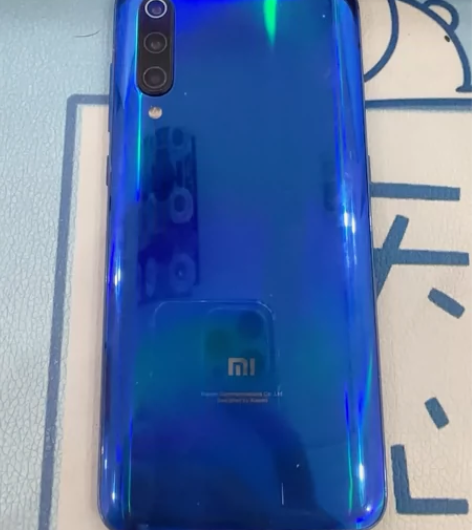 小米9 8+128G 全网通 成色问题:换...