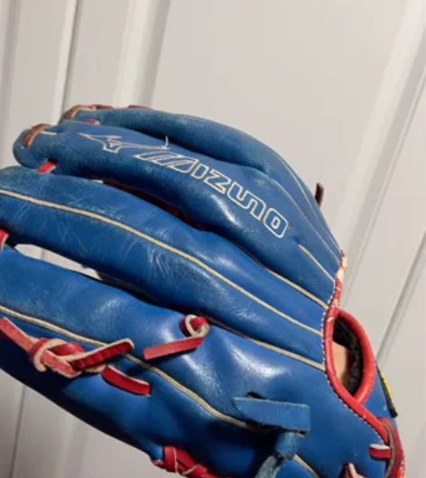 美津浓手套 棒垒均可 12英寸 感兴趣的话...