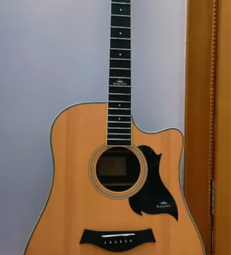 卡玛d1c老款 没有弦 成色完好 送吉他袋...