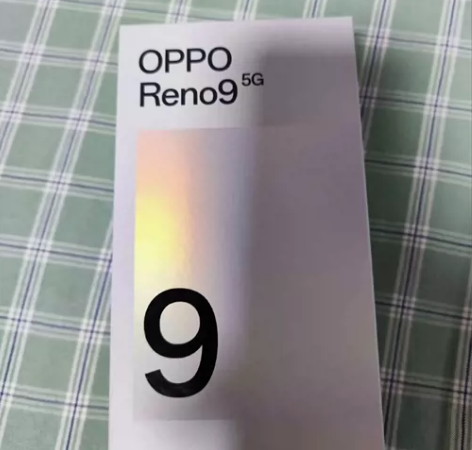 OPPO Reno9 试用一个半月跟全新一...