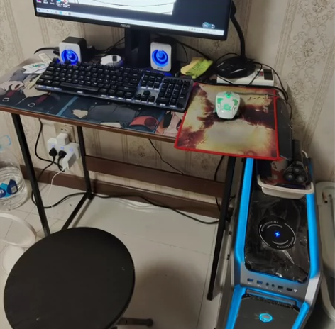 雷神黑武士4水冷游戏电脑主机（参数请看图）...