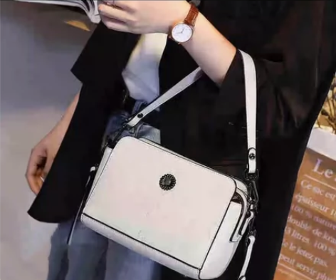 viney  全新小方包  牛皮单肩包女时...