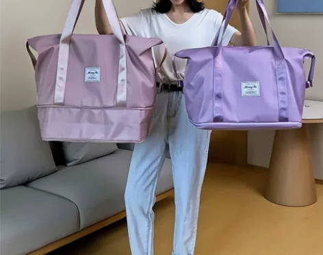 【房租到期了】旅行健身包袋行李包包女短途旅...