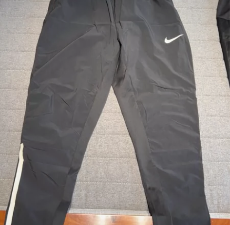 耐克 专柜购买 运动长裤 薄款 XXL￥1...