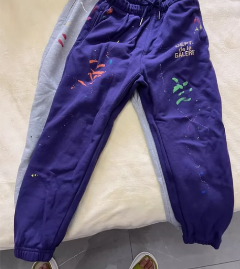 运动裤，基本全新，紫色140码，灰色150...