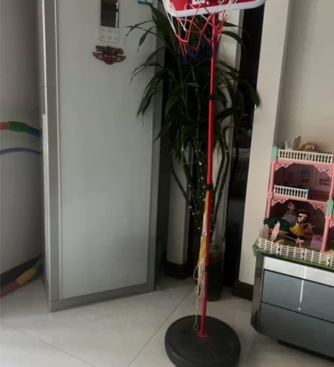 儿童男篮框 家里女孩不喜欢玩，组装好了就一...