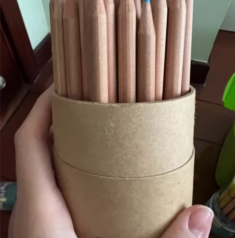 彩色铅笔小学生无毒学生专业手绘60色彩铅画...