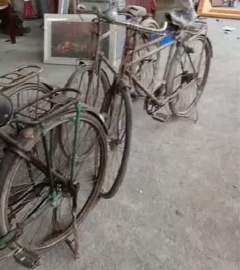 老凤凰，永久自行车，长期有货，量大可以联系...