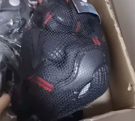 溜冰鞋成人直排轮社团花式轮滑鞋男女初学者旱...