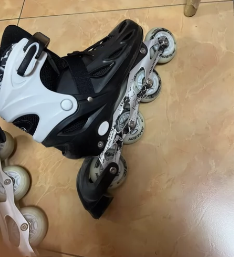 小状元溜冰鞋成人旱冰轮滑鞋全套套装儿童初学...