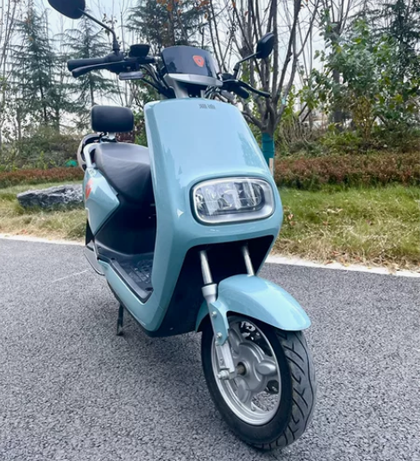 全新雅迪折叠电动自行车，都没开过，急出，蓝...