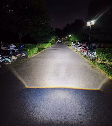 小牛F400t矩阵大灯总成。原车直上插头对...