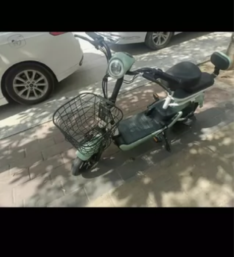 二手爱玛电动自行车便宜出售 .票据都还在 ...