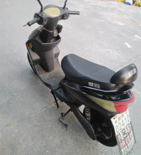 绿源电动车400W电机48V20安大电瓶,...