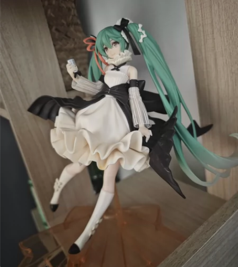 初音手办景品两个打包 世嘉初音未来舞台世界...