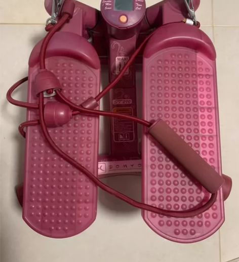 踏步机，购于迪卡侬，新吴万达附近自提 感兴...