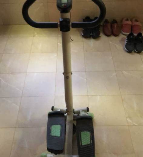 闲置一台踏步机，没有任何问题，正常使用，现...