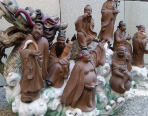 陶瓷工艺品 感兴趣的话点“我想要”和我私聊...