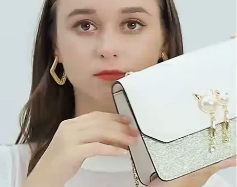 #人生第一只大牌包 纪诗哲（GIEVSZH...