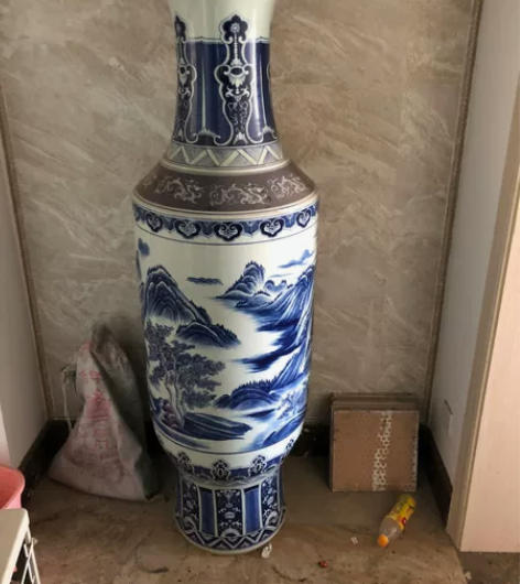 1米8的大花瓶（一个），4000多买的，现...