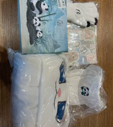 婉君周边屋，海神引，实物。 还剩一套。 6...