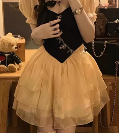 茶歇法式在逃公主蓬蓬裙收腰显瘦短裙甜美层层...