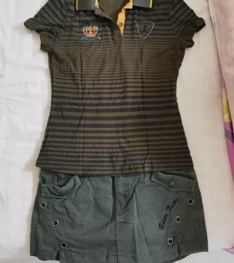 军旅风格套装XL码，适合120斤以内的，下...