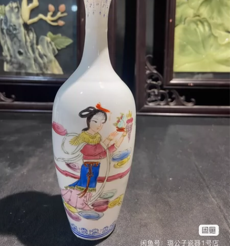 景德镇制手绘粉彩人物蛋壳花瓶 底有小细纹 ...