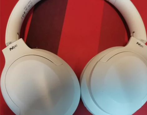 【捡漏】 【蓝牙降噪耳机】 有断裂！！有断...