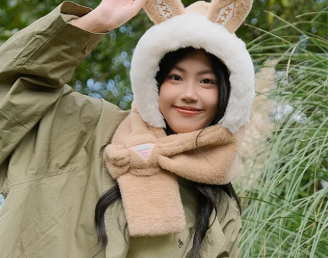 兔耳朵毛绒帽子围巾一体女冬季加厚防寒保暖可...