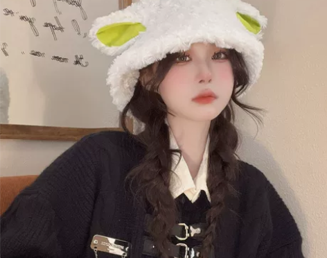 冬天咩咩羊耳朵帽女韩版可爱羊羔毛绒渔夫帽女...