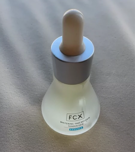 FCX淡斑美白焕颜小白瓶补水面部淡化痘印祛...