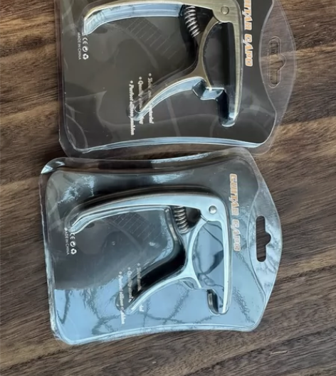 变调夹 民谣吉他变调夹 全新 琴行倒闭 清...