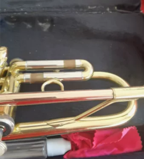 全铜小号，孩子没怎么用，8成新390 感兴...