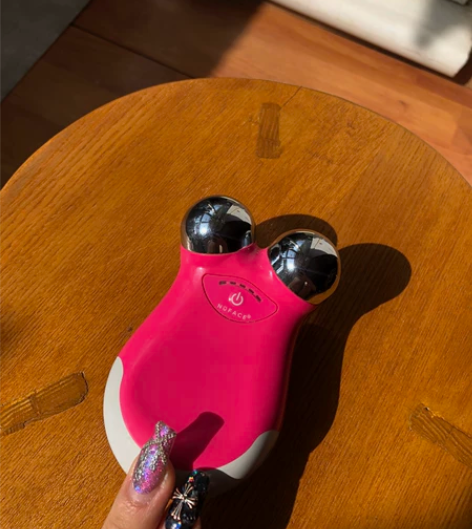 #NUFACE 购入于伦敦的look fa...