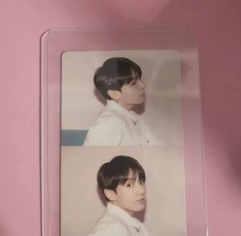 出 田柾国破唢呐V1小卡无暇，如图就是实物...