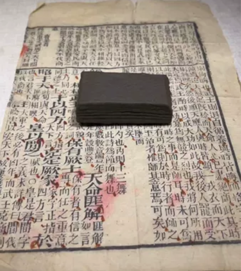 戈壁石，四方镇纸，天然造型，原石原皮，方正...